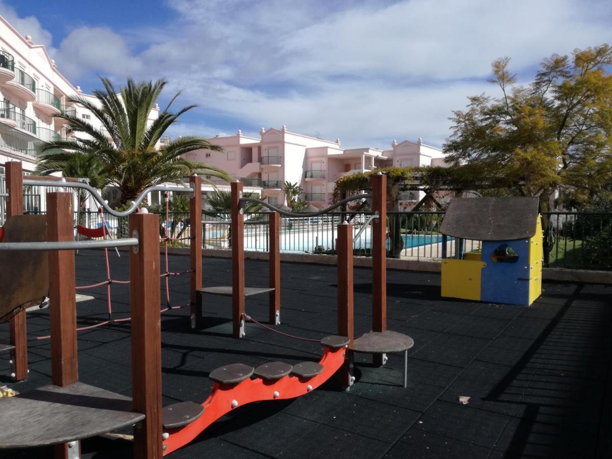 Brisa Mar Para 4 Com Piscina E Wifi Praia Da Luz Luaran gambar