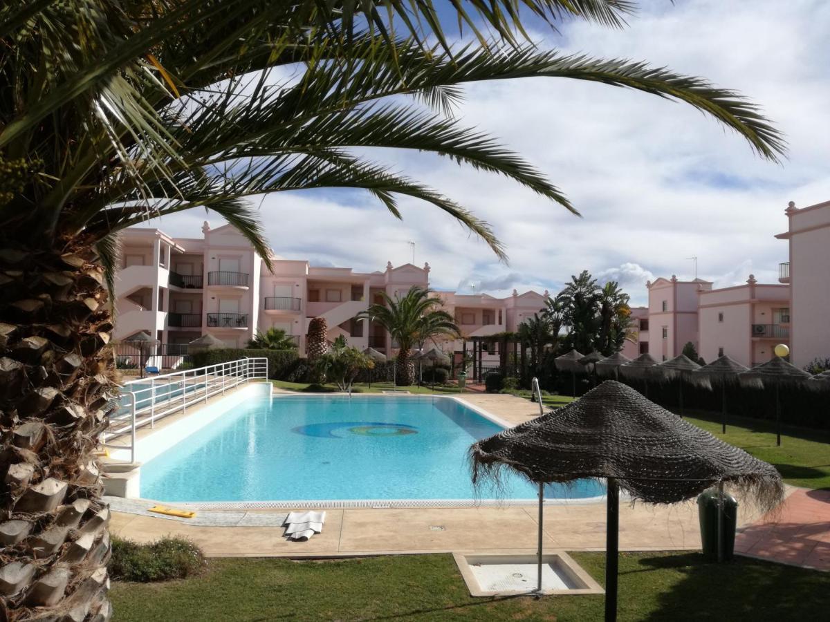 Brisa Mar Para 4 Com Piscina E Wifi Praia Da Luz Luaran gambar