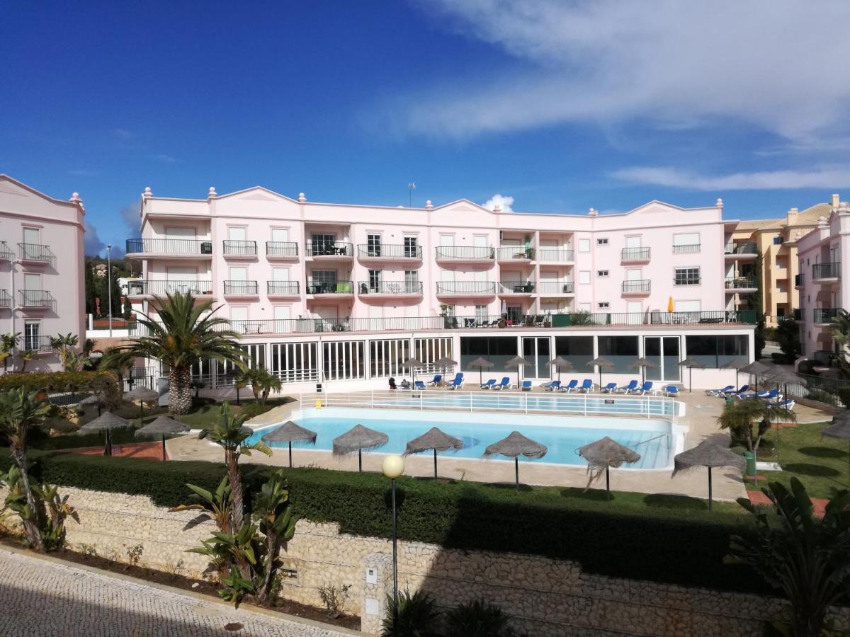 Brisa Mar Para 4 Com Piscina E Wifi Praia Da Luz Luaran gambar